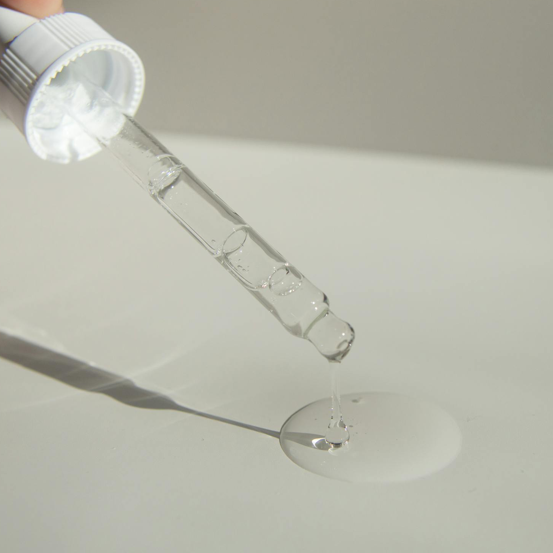 Hyaluronic Serum - Image 4